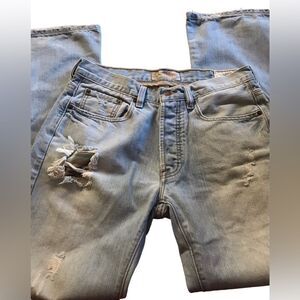 Old Navy excellent condition distressed patched like new jeans boot cut 31 x 32